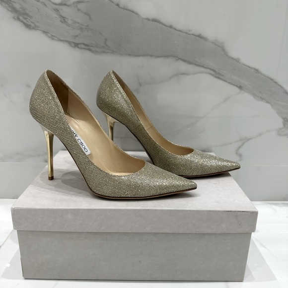 JIMMY  CHOO  classic shoes, light gold color , size 39 - Picture 3 of 6